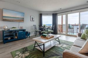 Waterfront Haven 215