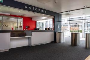 Minimalist Private Rooms at Fitzroy Court in Luton