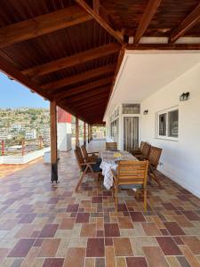 Seaview Penthouse in Saranda - Near the beach
