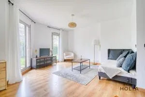 Le Calme aux portes de Paris - 400B - 布吉瓦尔