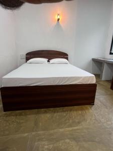 Unawatuna White Villa