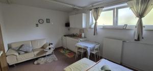 Apartma in the countryside under Storžič