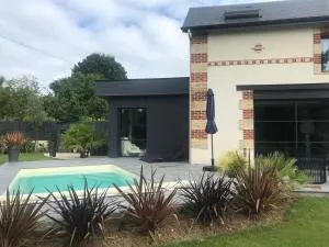 L'Oasis de Coulaines - Élégance & piscine - La Chapelle-Saint-Aubin