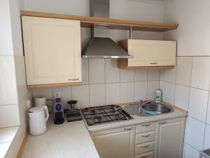 Domek letniskowy z plażą i pomostem