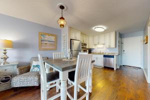 Plantation East #3223