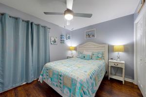 Plantation East #3223