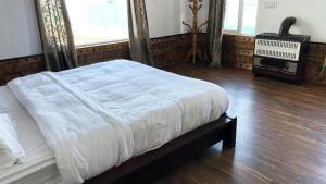 Doonh Resort - Doodhpathri Kashmir