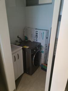 Suite 803 Edif Distrito 90