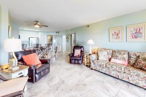 Plantation Palms #6411