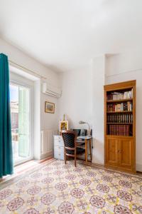 Petite maison de ville avec terrasse & clim près Arènes MaisonCarréeConciergerie