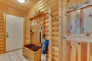 River Run Lodge | Hot Tub, No pet fee, AC