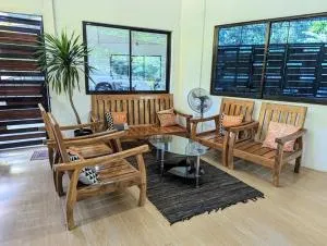 Bonjorge Homestay- Helen, Larena,Siquijor - Maria