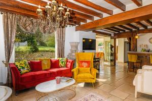 Villas Villa Luxueuse avec Piscine et Spa, Montfort L-Amaury : photos des chambres