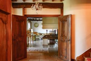 Villas Villa Luxueuse avec Piscine et Spa, Montfort L-Amaury : photos des chambres