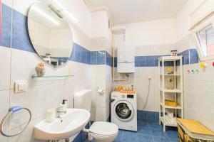 Flexible SelfCheckIns 47 - Zagreb - Two Loggia - New - 3 Bedrooms - 2 WC