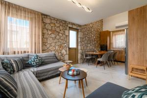 Drakos Estate - Luxury Pool Villas