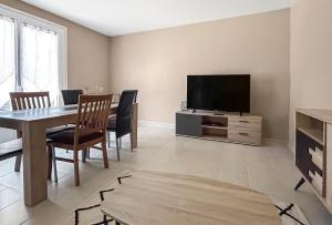 Maison Au Calme à 5min du Futuroscope