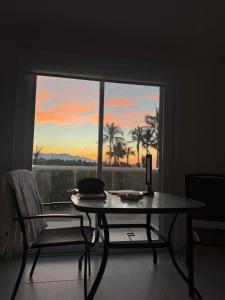 Casanar energía Sanadora frente al mar