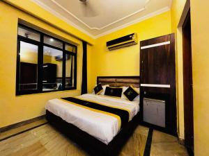 Sonachi Mercury inn - 10 Meter from Golden Temple