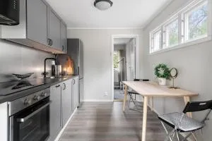 Charming and Cozy Holiday Cottage in Adelsö - Adelsö