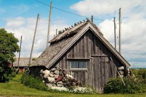 Cozy Summer cottage in Tosteberga, close to the Sea
