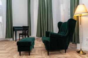 Ghetto Wall Deluxe - Gozsdu Court Pollack