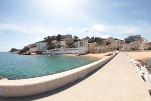 MARITIM CENTRAL - Habitaciones Deluxe, "con acceso directo a cocina y comedor"