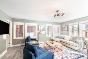 Etta Place 101 by Exceptional Stays