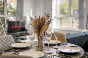 2 BDR, Wembley Stadium, Parking, Family Friendly