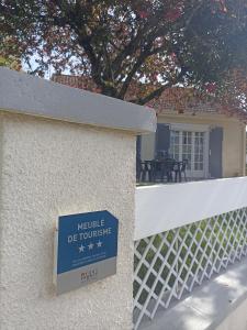 Maisons de vacances Entre 2 Chateaux : photos des chambres