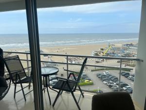 Le 912 appartement face mer avec balcon