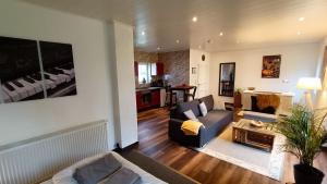 Kleine Landhaus-Wohnung im freistehenden Fachwerkhaus