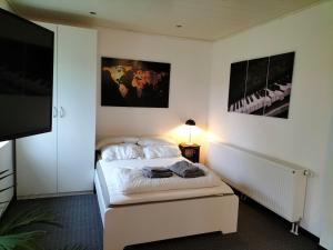Kleine Landhaus-Wohnung im freistehenden Fachwerkhaus