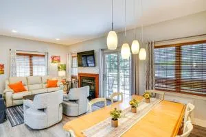 Walk to Ski Slopes Jiminy Peak Resort Getaway! - New Ashford