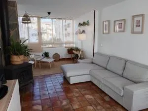 Apartamento tranquilo y luminoso - Las Villas