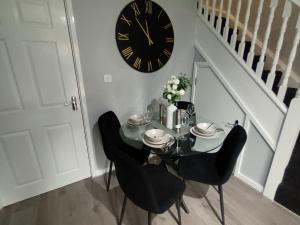 Silverlights Place - 2BR Home in Central Oldbury