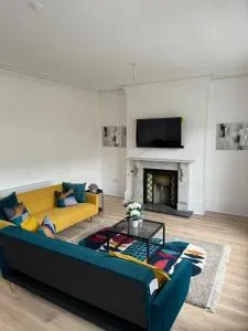 Spacious 3-Bed Flat in Jesmond - 戈斯福斯