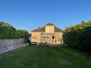 Spacious Modern Family House 2 Mins Walk To Beach - Earnley