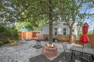 Modern Tiny Cabin for two - Roswell