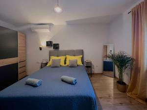 Holiday house Marlen with a private pool in Labin