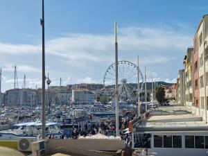 Appartement moderne familial avec vue sur le port