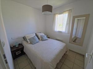 Appartement 4-6 personnes à Prayssac - résidence avec Piscine
