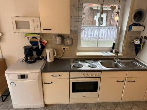 Carolinensieler-Koje -- Nordsee-Ferienhaus mit Charme in Altfunixsiel