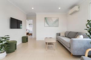 Cute Coastal 2-Bedroom Getaway