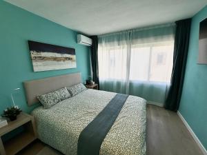 Beachfront Tiffany Design Apartment