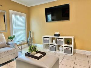 Home in Downtown Concord