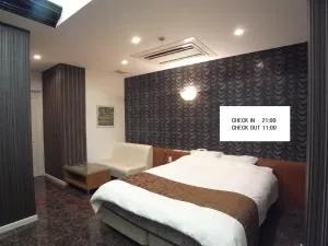 ホテル カルネヴァール 男塾ホテルグループ - Hamata