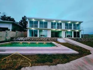 Serendipia espacio campestre - El Castillo