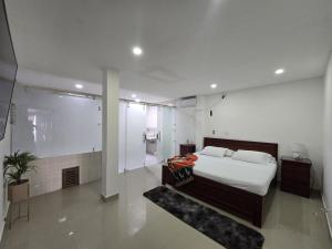 Amazonia Deluxe Garden