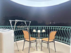 Antique Thai in 1800s style Nimman